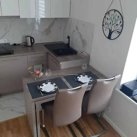 Apartamentai Meta 5